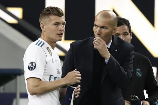 zidane kroos.jpg